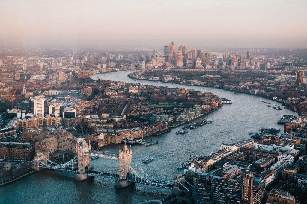 Things you Should Consider Before Moving to London